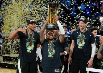 Milwaukee Bucks Win Emirates NBA Cup