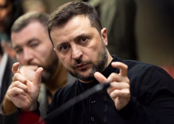 Ukraine agrees to ceasefire proposal, US restores aid.