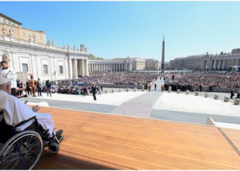 Pope Francis Greets Public in Surprise Vatican Visit After Pneumonia Scare