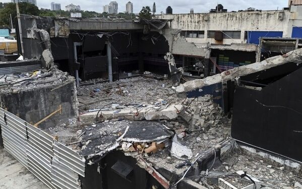 Roof Collapse at Dominican Republic Club more than 150 Taken to the Hospital and 79 Dead