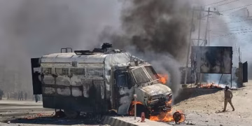 Curfew in Leh after deadly clashes over Ladakh statehood; four killed, dozens injured