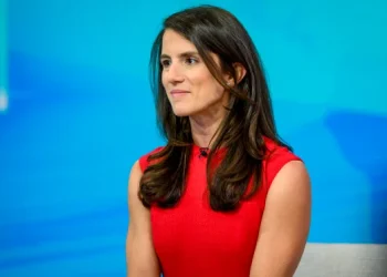 JFK Granddaughter Tatiana Schlossberg Reveals Terminal Cancer Diagnosis in Personal Essay