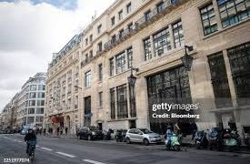 Paris Police Thwart Bomb Plot Outside Bank of America HQ