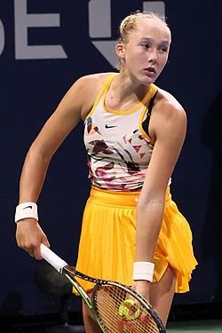 Andreeva Beats Chwalinska to Win First French Open Title